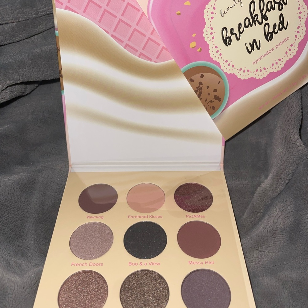 Eyeshadow